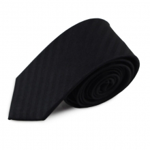 Černá úzká hedvábná kravata s decentními pruhy